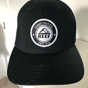 NWOT Reef Black Baseball Cap